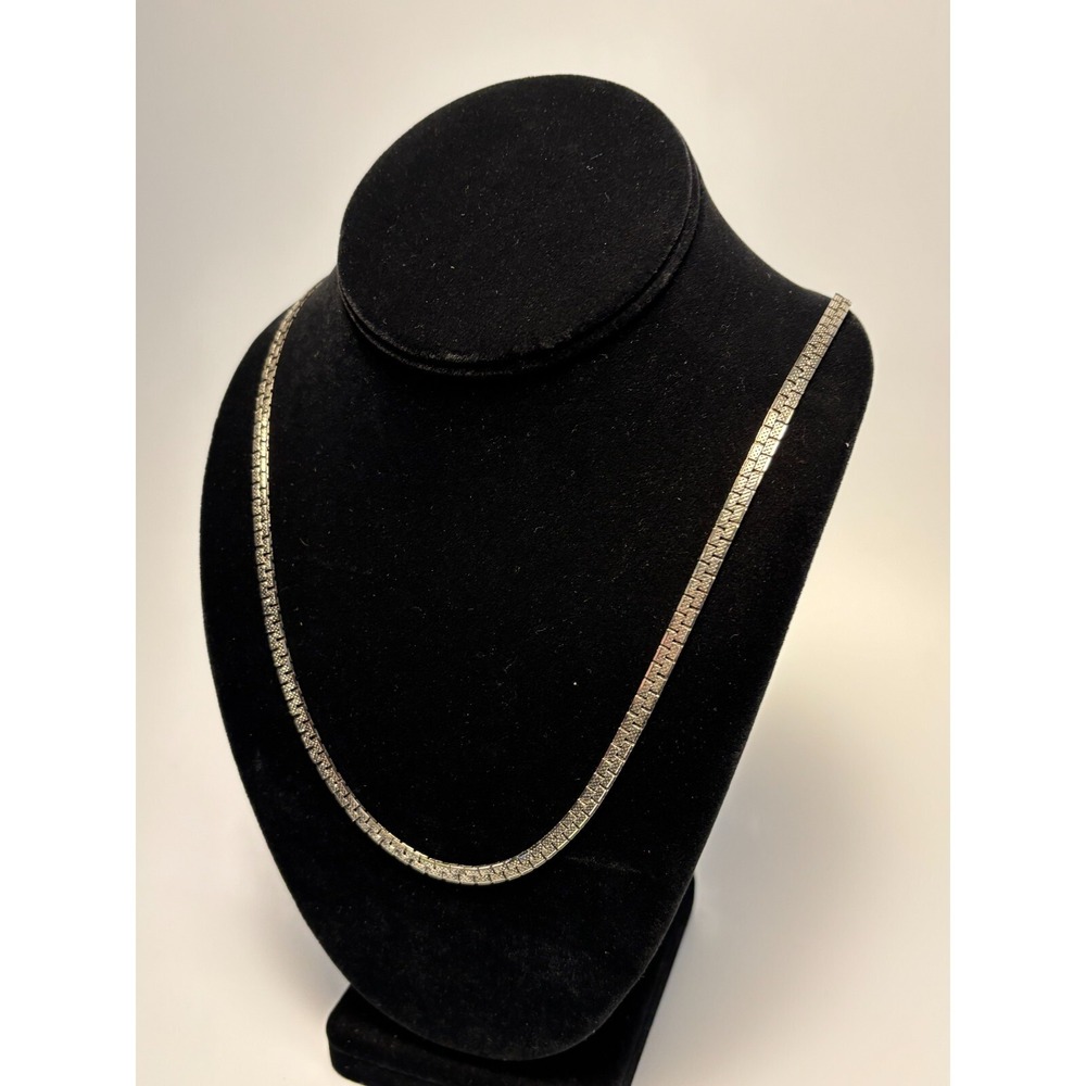 Necklace Offset Rectangle Chain Pattern Unique Re… - image 5